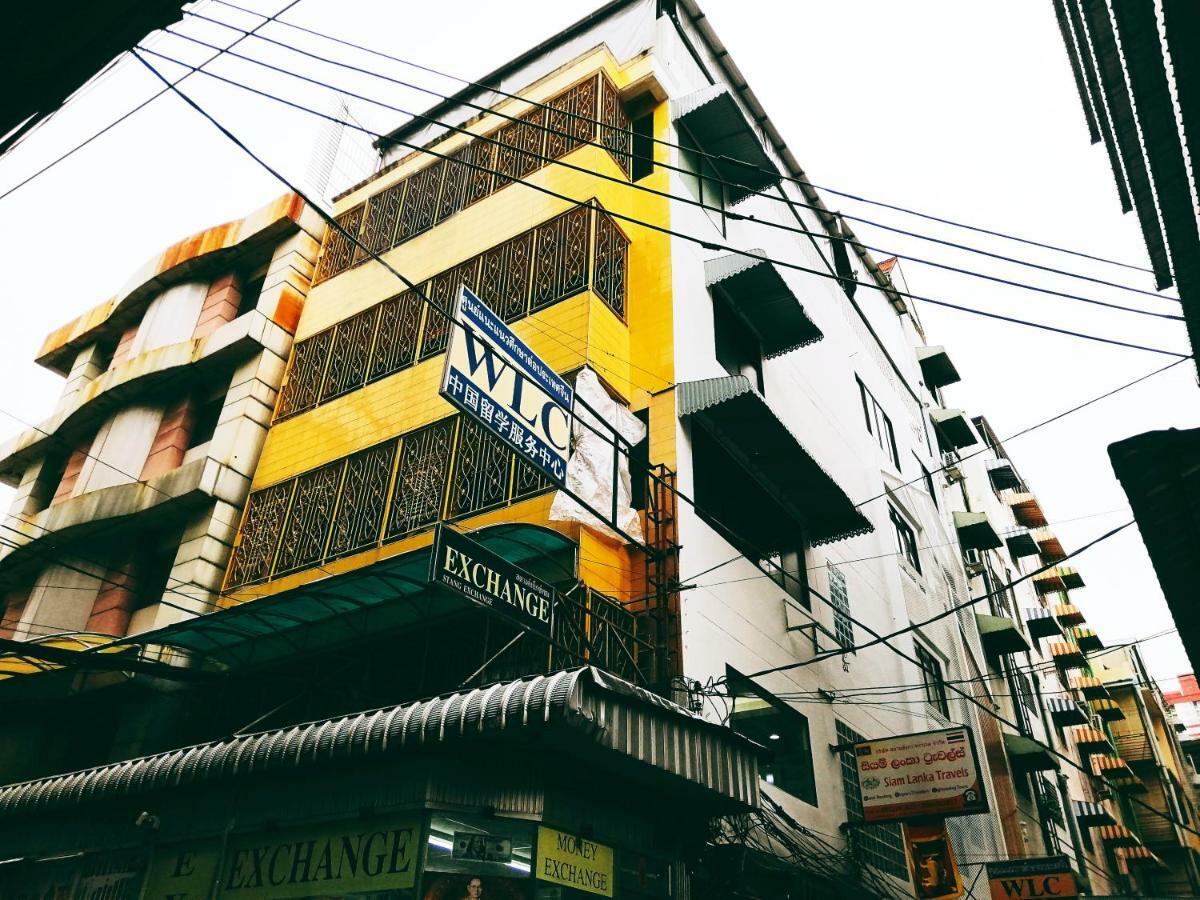 White House Hostel Bangkok Buitenkant foto