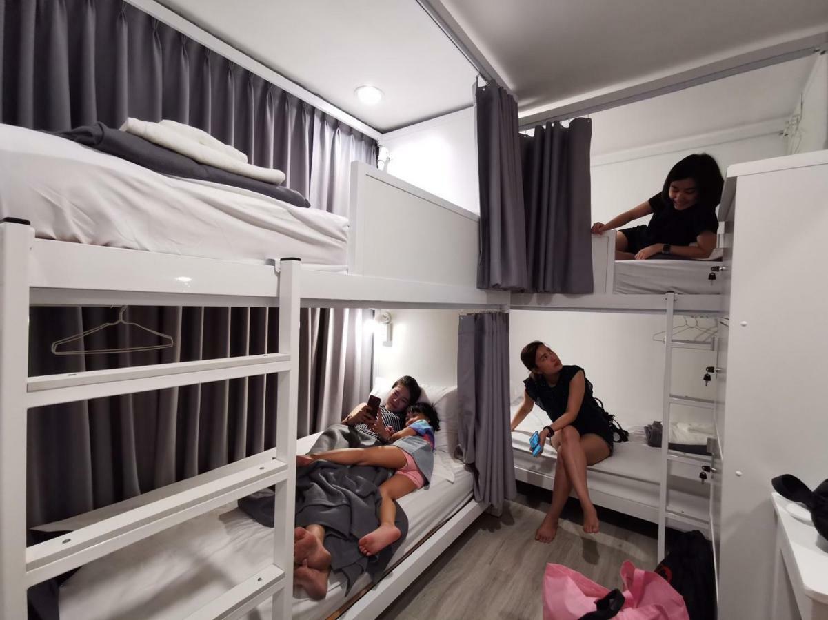 White House Hostel Bangkok Buitenkant foto